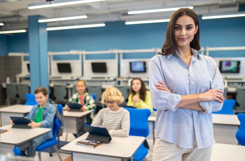 Ora de gis in licee – noua materie optionala care imbina geografia cu tehnologia digitala